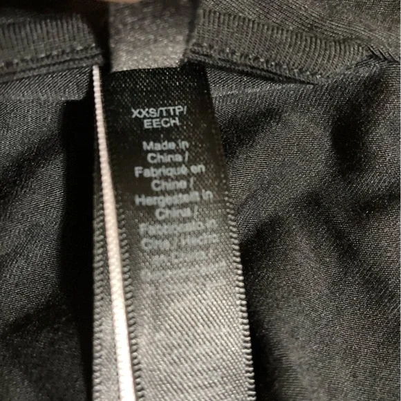 SKIMS Intimates Sleep Robe - Picture 7 of 7